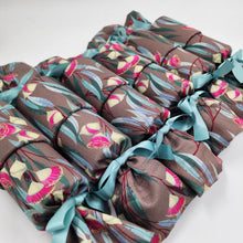 Load image into Gallery viewer, Rosea Operculum (Reusable Christmas Crackers)
