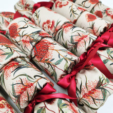 Load image into Gallery viewer, Eucalyptus (Reusable Christmas Crackers)
